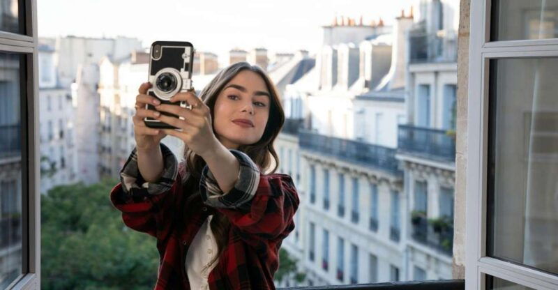 emilys-paris-walking-tour-explore-the-shows-iconic-spots