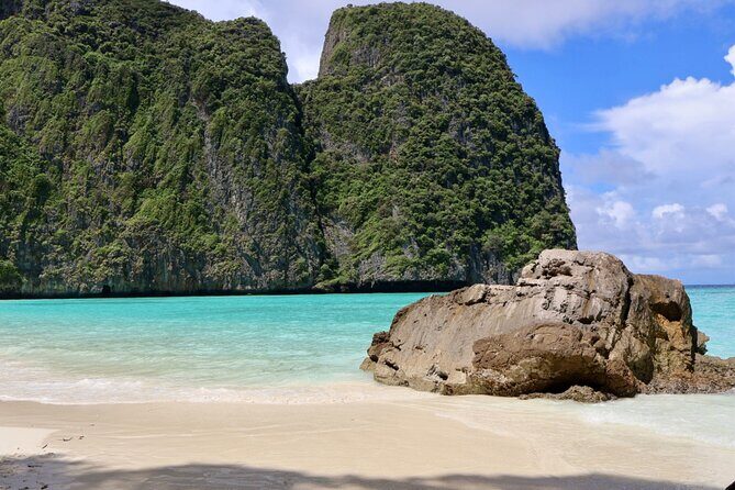 EN speed boat trips to Koh PhiPhi and Maya Bay - Who Would Love This Tour?