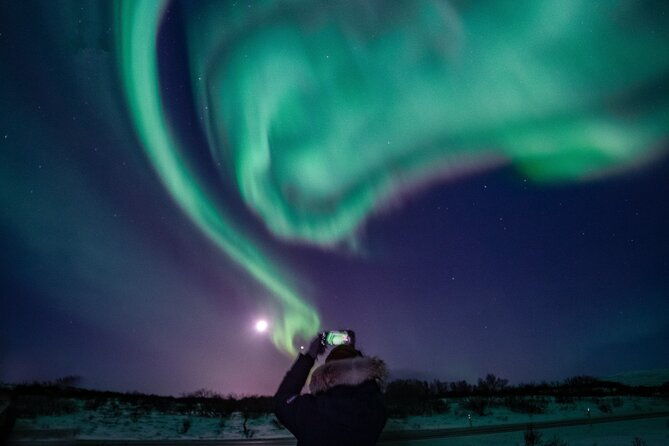 enchanted-northern-lights-hot-chocolate-photos-small-group