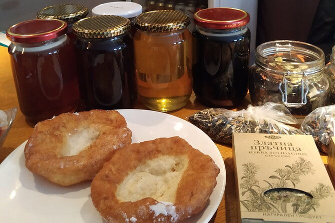 enchanting-honey-and-healing-tea-tasting-2