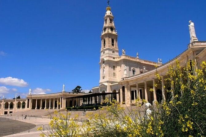enchantments-of-the-sanctuary-of-fatima-batalha-and-obidos-in-lisbon