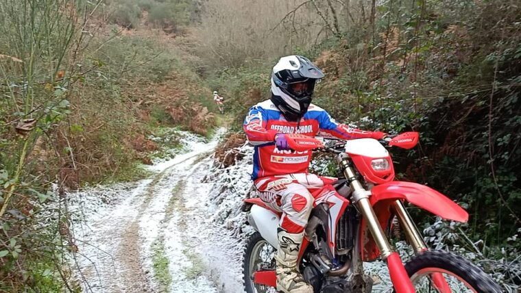 enduro-ride-three-hours-carregado-lisbon