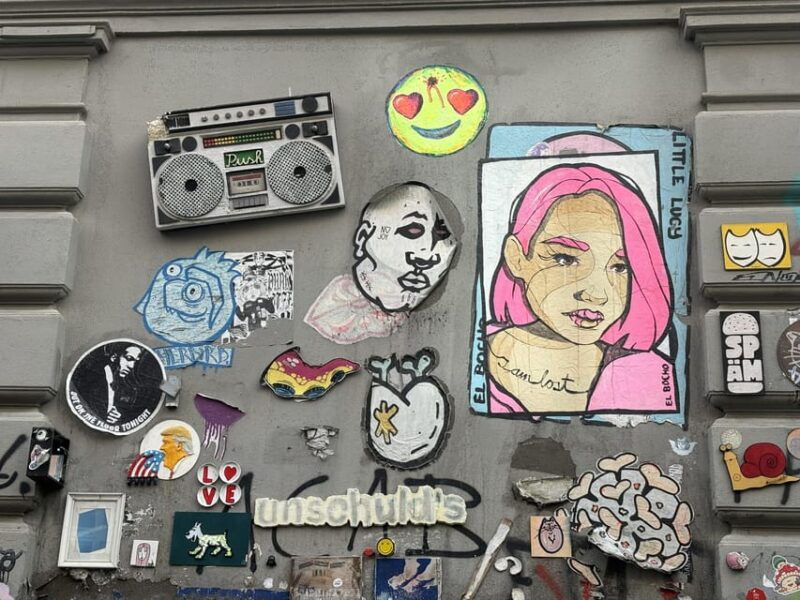 english-guided-insider-tour-through-the-schanzenviertel