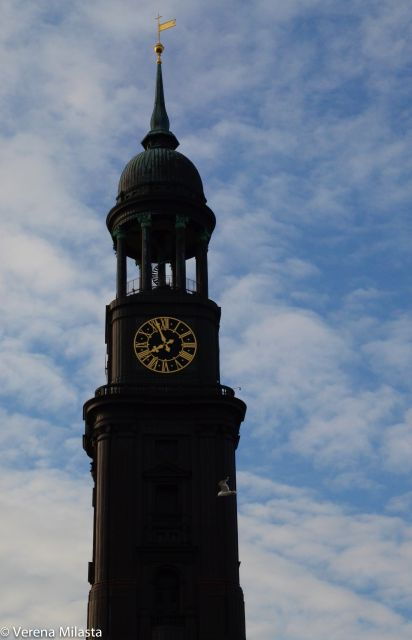 english-hamburg-city-center-pay-what-you-want-walking-tour