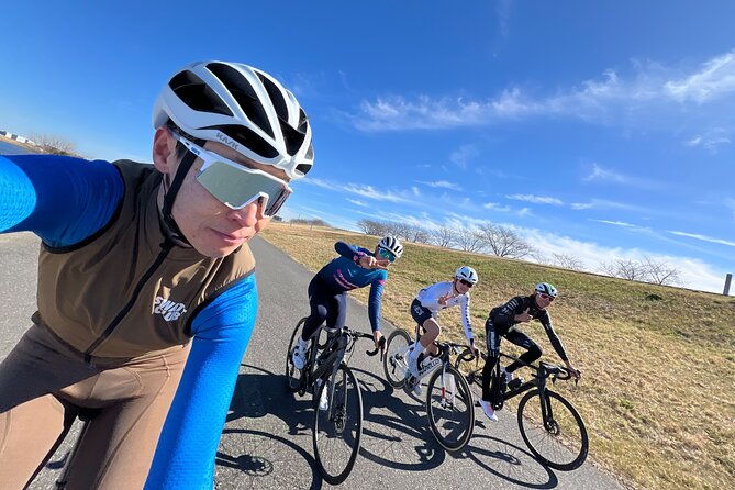 english-italian-guided-cycling-tour-in-tokyowith-a-rental-bike