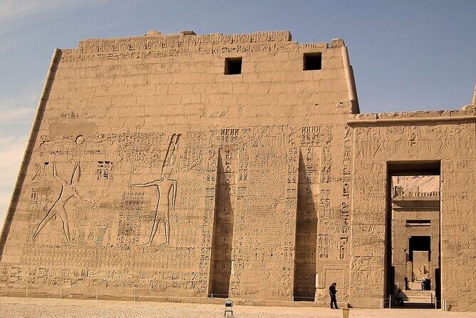 Enjoy 2 days Luxor,Aswan,Abu Simbel includes daily lunch&transfers - FAQ
