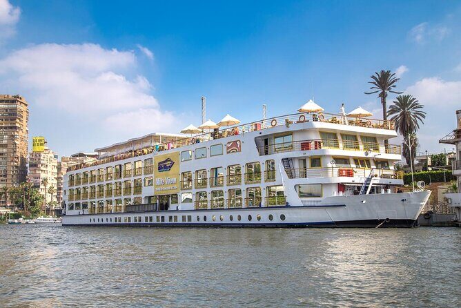 Enjoy 2 nights Nile cruise includes tours from Luxor to Aswan - Key Points