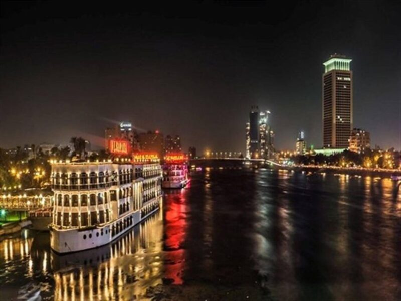 Enjoy 5 Days 4 Nights Egypt Holiday Package - Who Will Love This Tour?