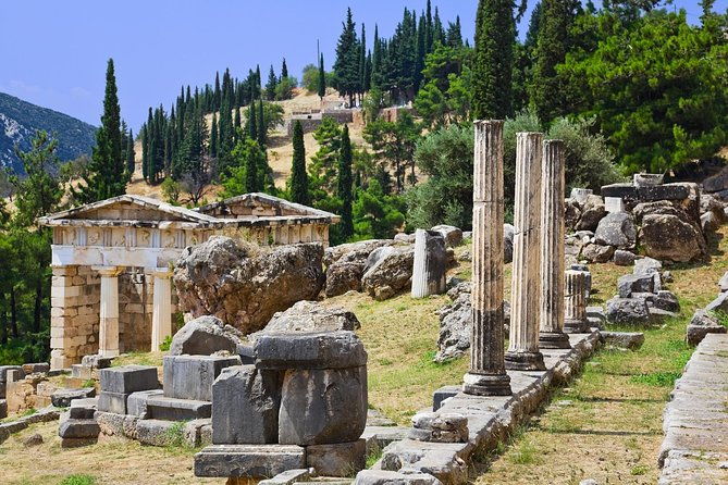 enjoy-a-mystical-delphi-home-of-oracle-full-day-private-tour