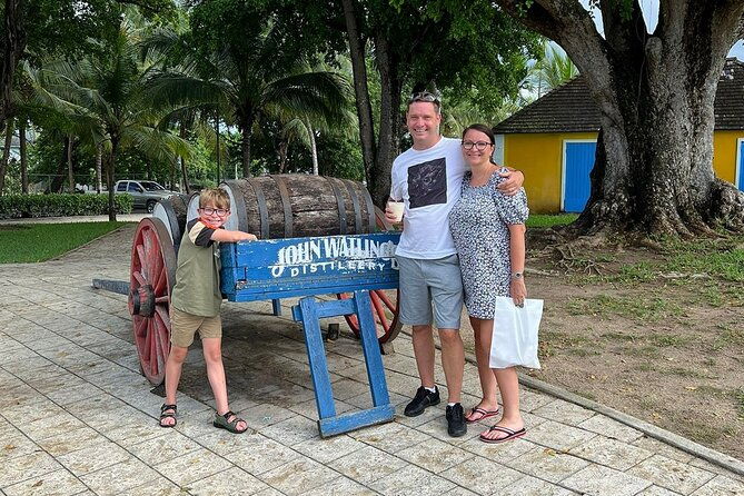 enjoy-island-tour-with-bahamas-private-transport-and-tours-company-ltd