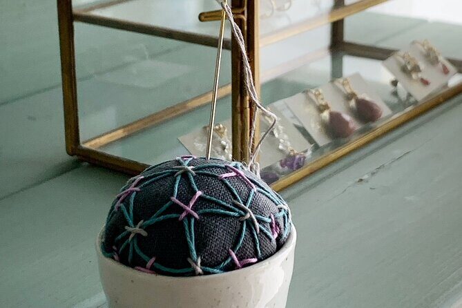 Enjoy making Sashiko needle mountain (Japanese embroidery) - What is the Sashiko Needle Mountain Workshop?