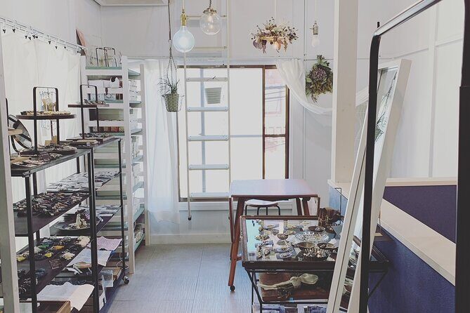 Enjoy making Sashiko needle mountain (Japanese embroidery) - Who Will Love This Experience?