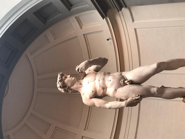 enjoy-michelangelos-david-tour