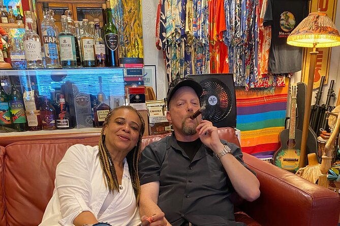 enjoy-sunset-with-a-fine-cigar-in-hawi