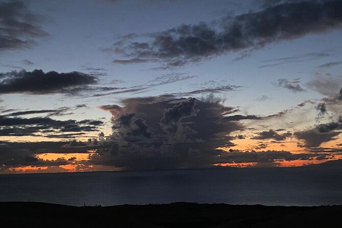 enjoy-sunset-with-a-fine-cigar-in-hawi
