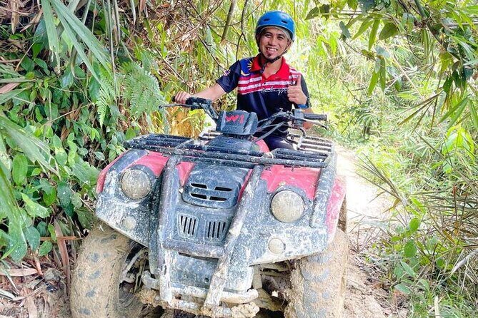 Enjoy the Urban Scenery along the Way with Locals - A Closer Look at the Itinerary