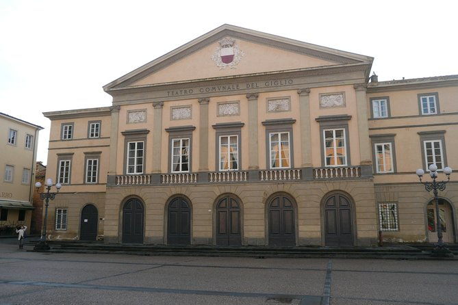 enjoyable-music-tour-of-the-historical-city-of-lucca