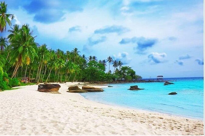 Enjoying Phu Quocs Sunset and Night Squid Fishing - Considerations and Tips