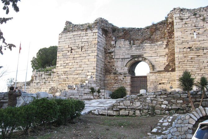 enlightenment-trip-to-ephesus-city-and-surroundings-for-special-visitors