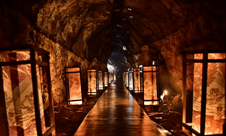 enoshima-island-private-walking-tours-with-local-guide