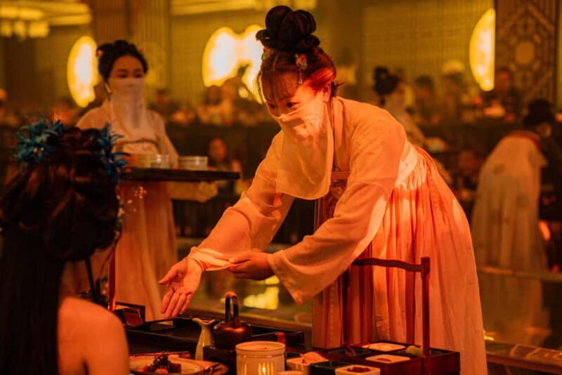 Enshi: Traditional Chinese Palace Banquet Experience - Who Will Love This Experience?