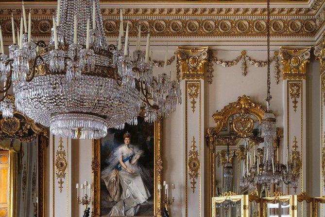 enter-buckingham-palace-see-the-main-westminster-sights-tour