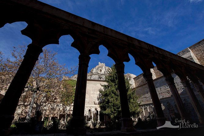 entrance-to-the-castle-of-morella-castellon