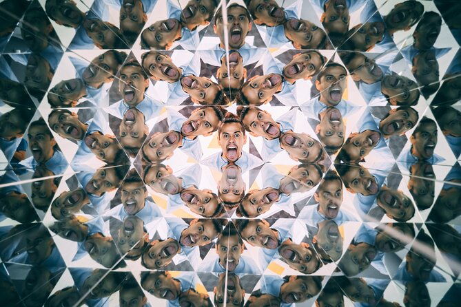 entrance-to-the-museum-of-illusions-madrid