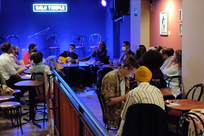 entrance-to-the-traditional-flamenco-table-and-tapas-in-madrid