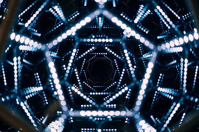 entry-ticket-for-paradox-museum-paris