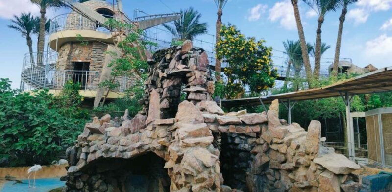 Entry Ticket: Grand Aquarium Hurgada - The Pros and Cons: Balancing the Experience