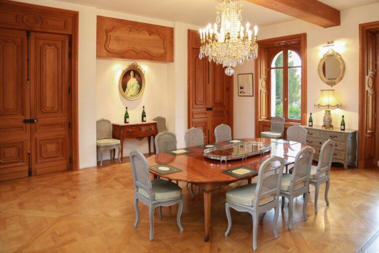epernay-winery-and-cellar-tour-with-champagne-tasting