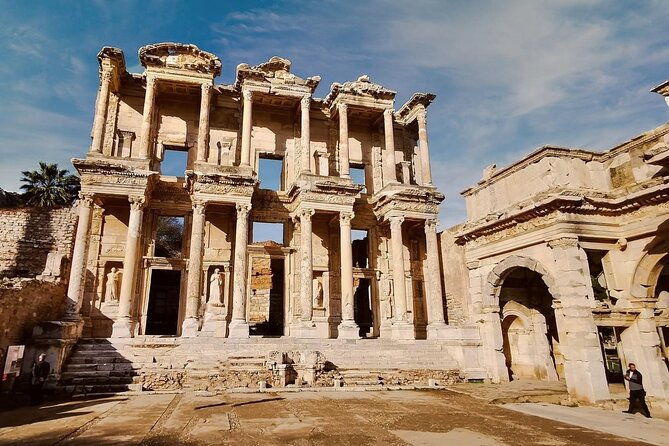 ephesus-and-terrace-houses-tour-from-izmir-cruisers-only
