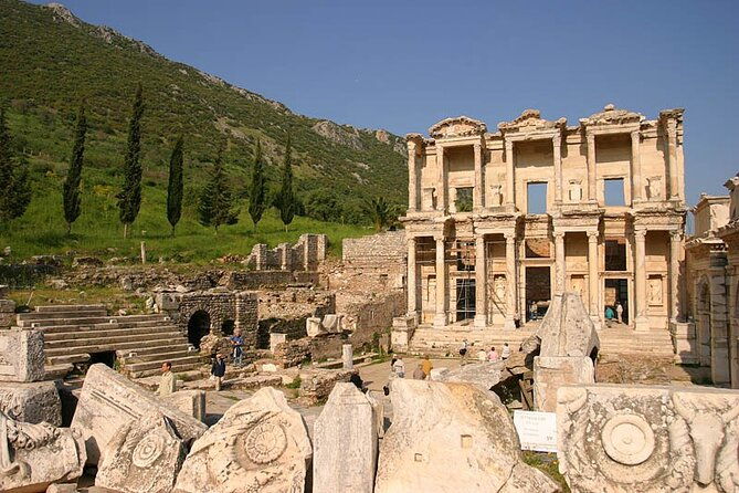 ephesus-day-trip-from-istanbul-by-plane