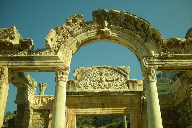 ephesus-day-trip-from-istanbul-by-plane