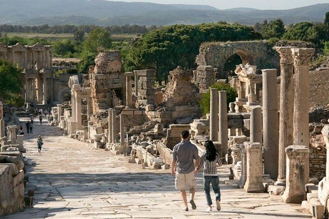 ephesus-half-day-tour-from-kusadasi-selcuk-hotels