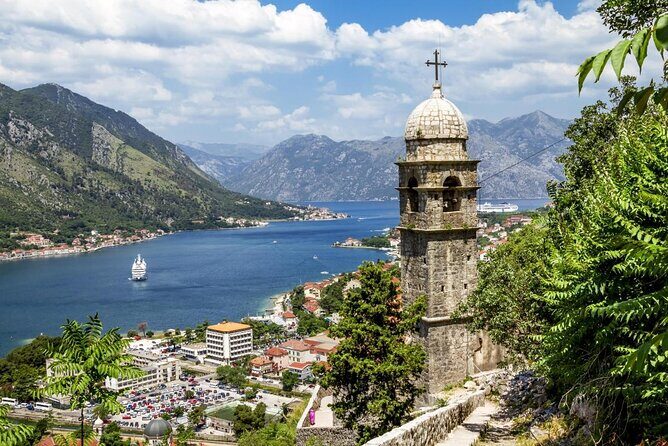 Epic 25 Turns Downhill Bike Descent w/ Panoramic Cable Car Ascent - An In-Depth Look at the Montenegro Downhill Bike Tour