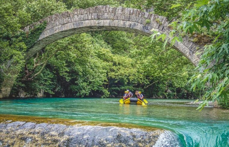 epirus-easy-rafting-experience-on-the-voidomatis-river