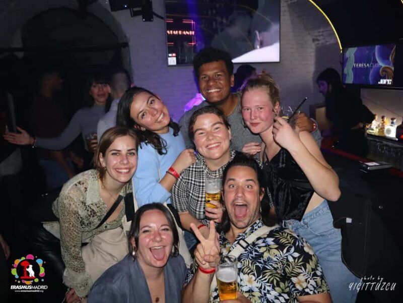 Erasmus,Internationals Madrid All-Uni Welcome Party Pubcrawl - What to Expect from the Madrid All-Uni Welcome Party Pubcrawl