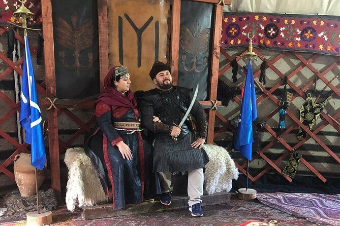 ertugrul-gazi-tomb-sogut-and-bilecik-tour-daily-from-istanbul-2