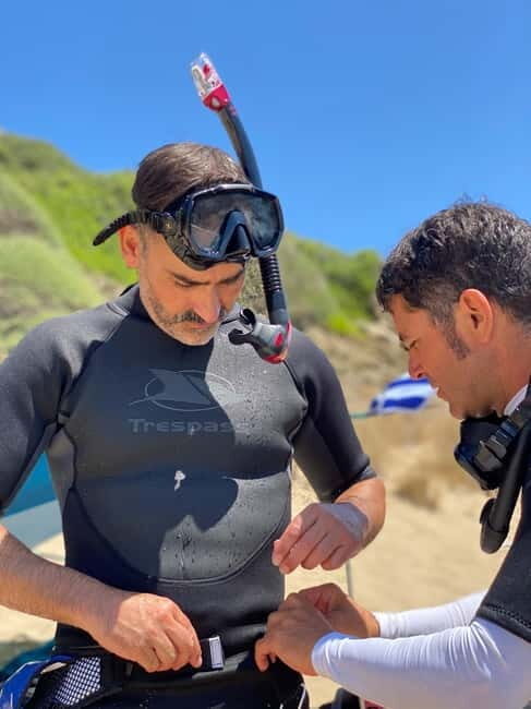 Es Grau:Private Snorkeling Experience with Picnic and Drinks - Detailed Breakdown of the Itinerary