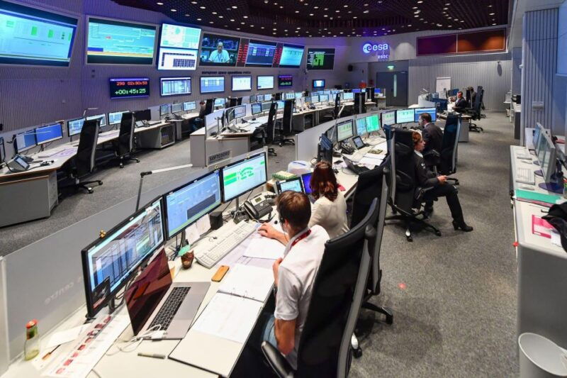 esa-darmstadt-visit-the-european-space-agency