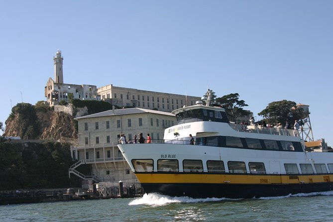 escape-from-the-rock-cruise-around-alcatraz