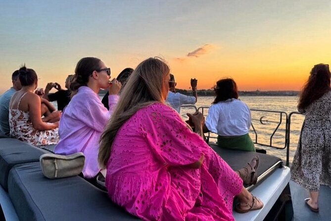 escape-the-crowds-relaxing-sunset-cruise-for-35-guests-or-less