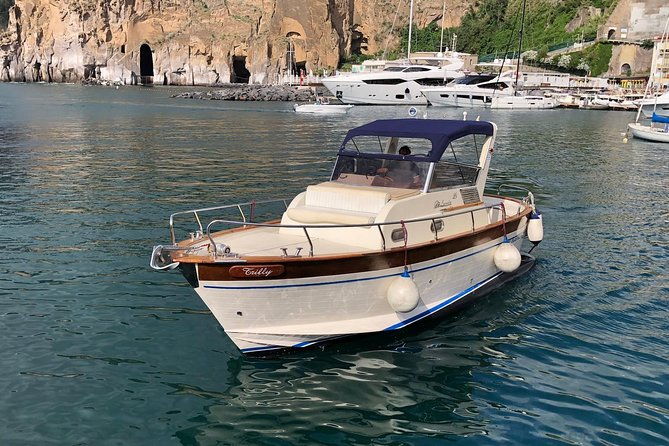 escape-with-us-to-amalfi