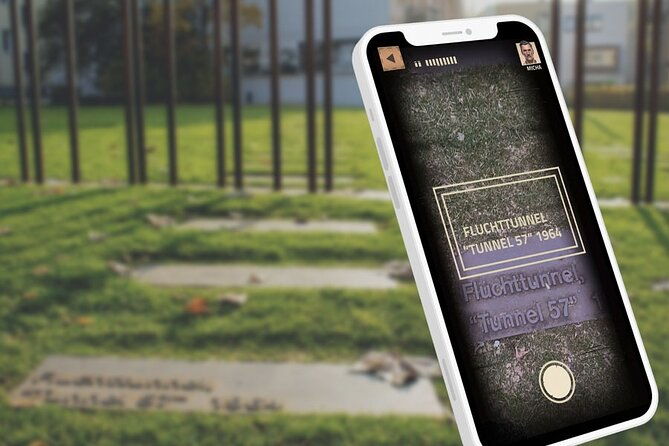 escaping-and-spying-on-the-berlin-wall-scavenger-hunt