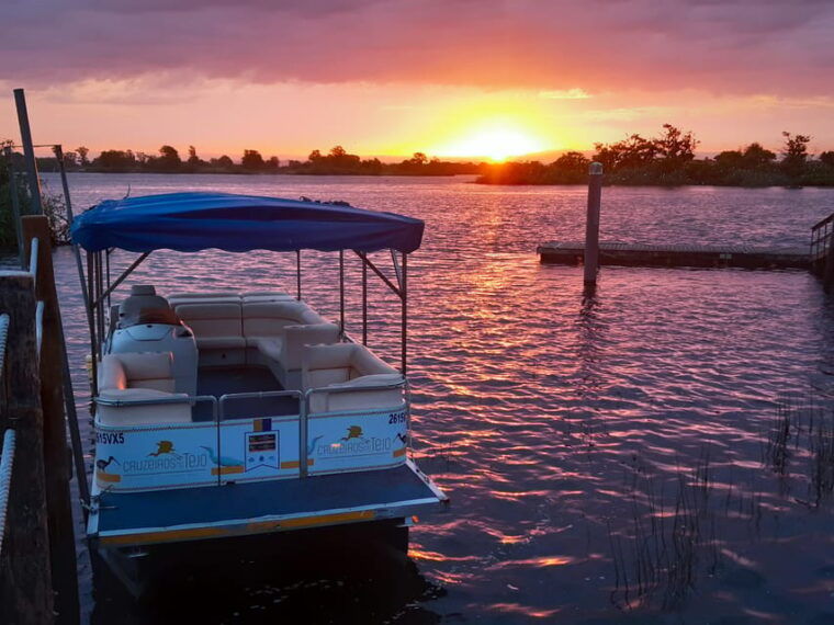 escaroupim-1-hour-boat-trip-guided-tour