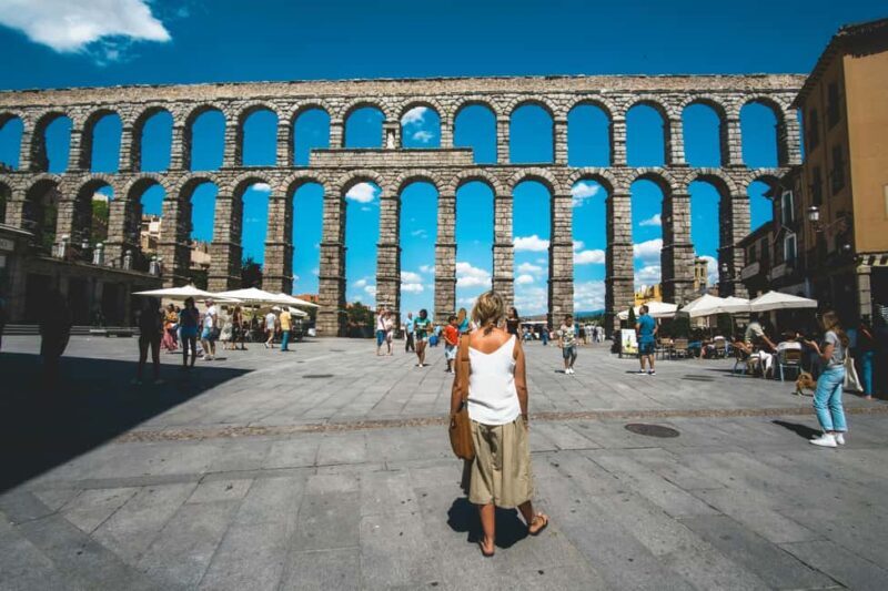 Escorial & Segovia: Private Minivan Tour from Madrid - An In-depth Look at the Tour Experience