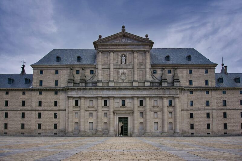 Escorial & Segovia: Private Minivan Tour from Madrid - Final Thoughts