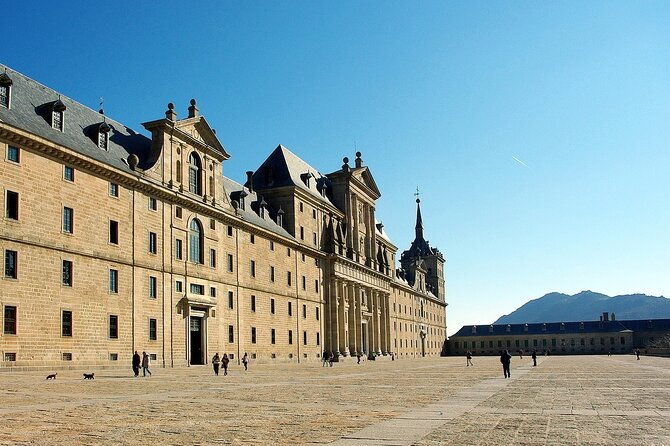 escorial-valley-half-day-morning-tour-from-madrid